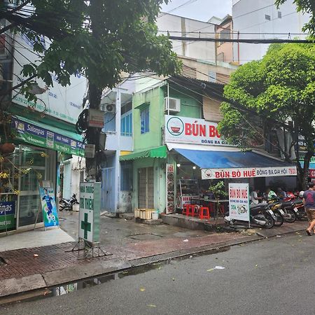 Half Coffee N Dorm Cidade de Ho Chi Minh Exterior foto