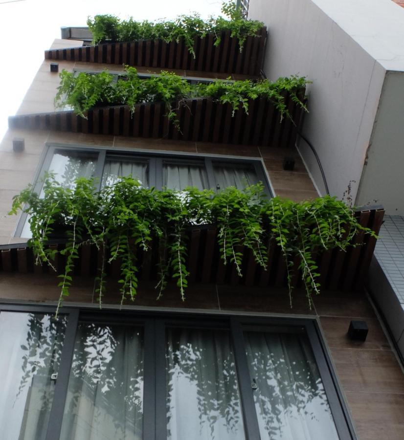 Half Coffee N Dorm Cidade de Ho Chi Minh Exterior foto